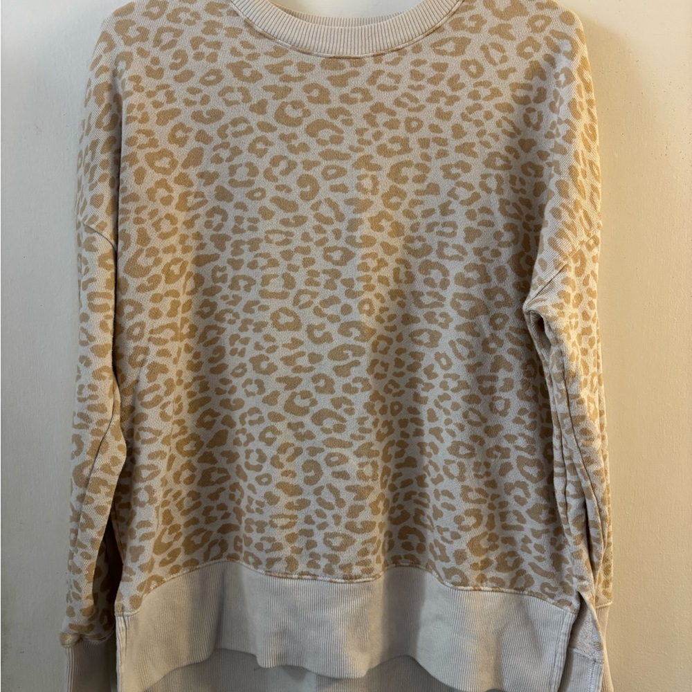 Time and Tru Leopard Print Sweater - Cream and Tan